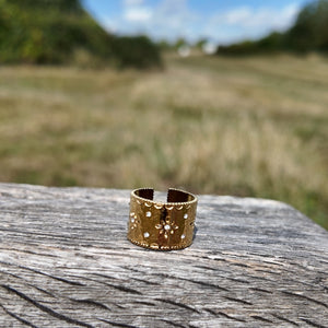 Vintage Floral Gold Ring Vertical London Jewellery