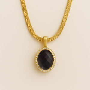 Onyx Black Gold Necklace Vertical London Jewellery