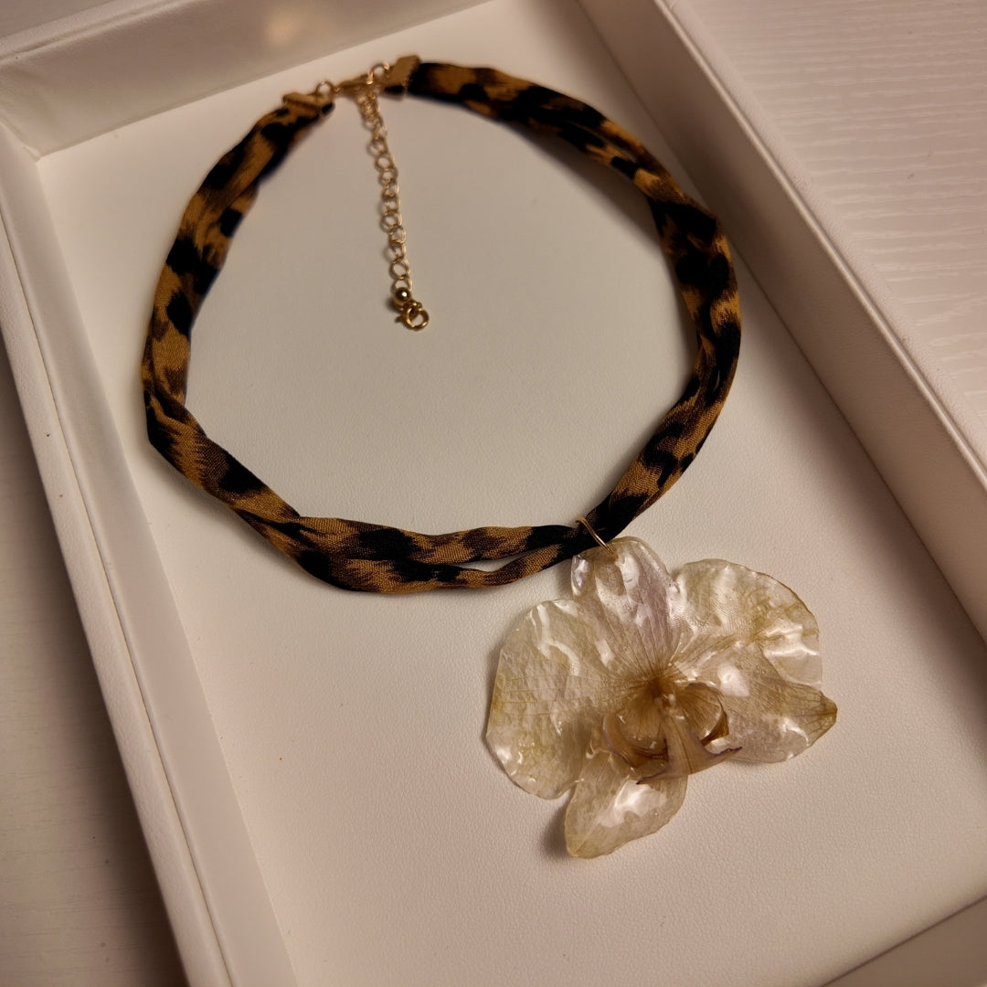 Wild Real Orchid Choker Vertical London Jewellery