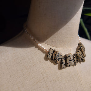Pebble Necklace Vertical London Jewellery