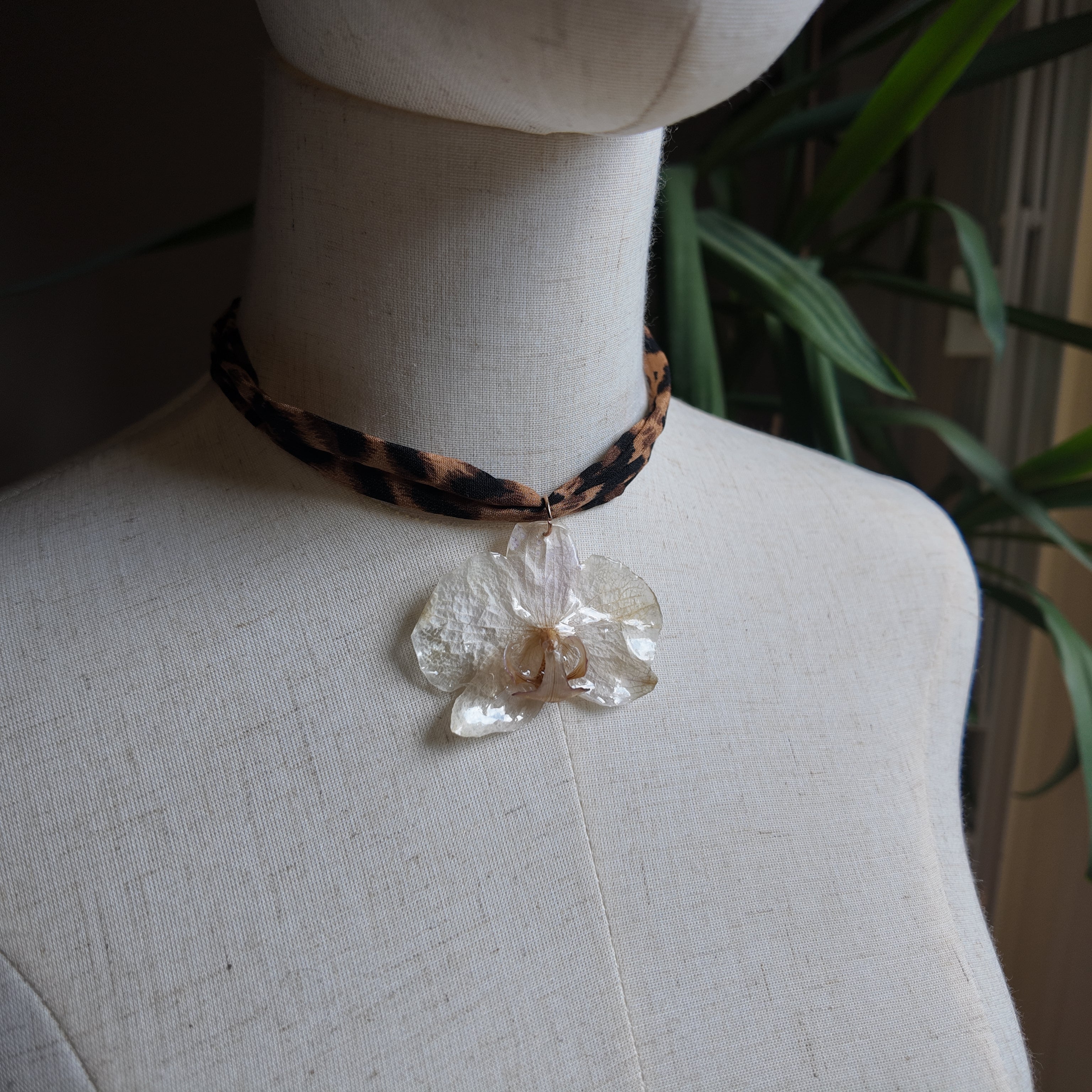 Wild Real Orchid Choker Vertical London Jewellery