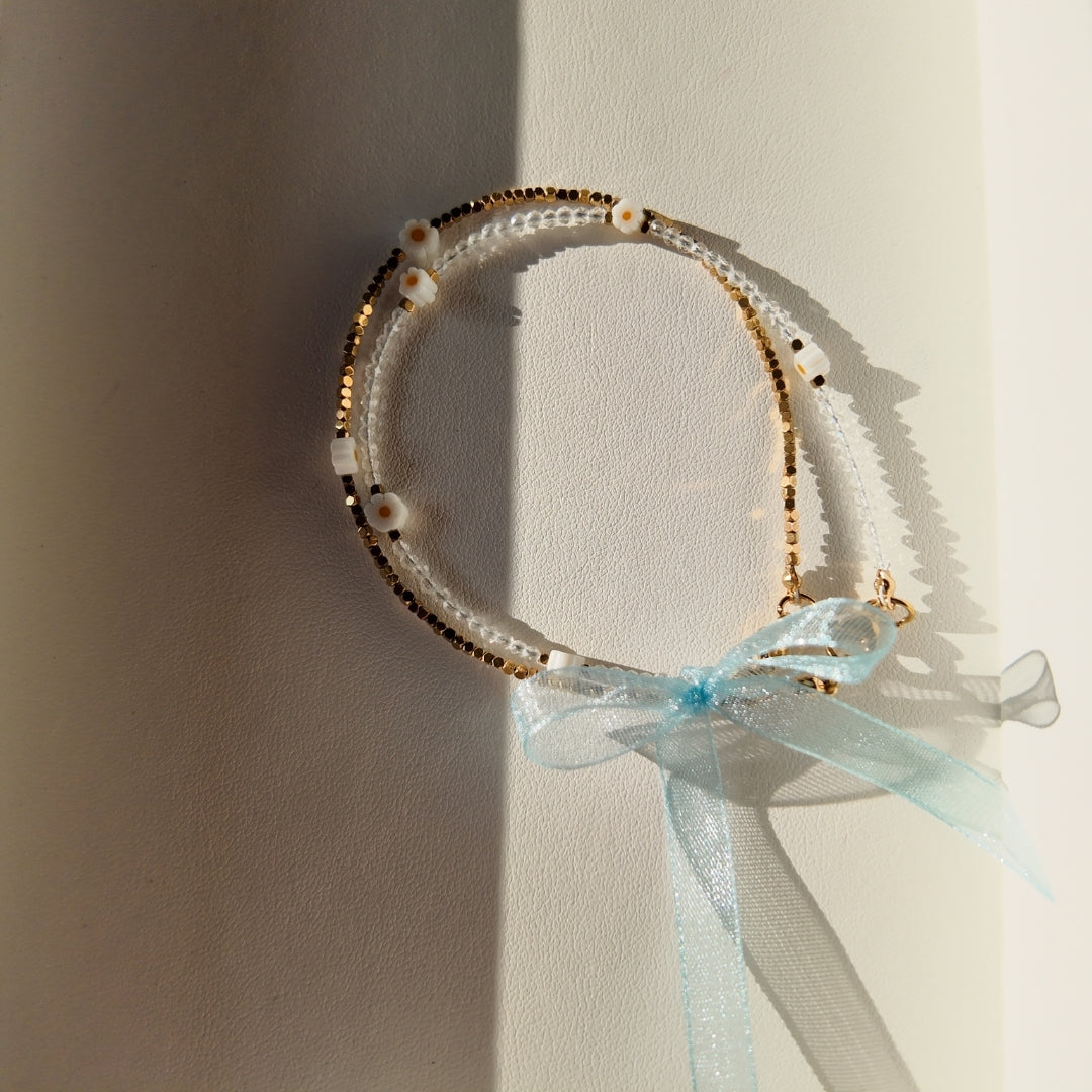 Daisy with Gold Beaded Bracelet Set